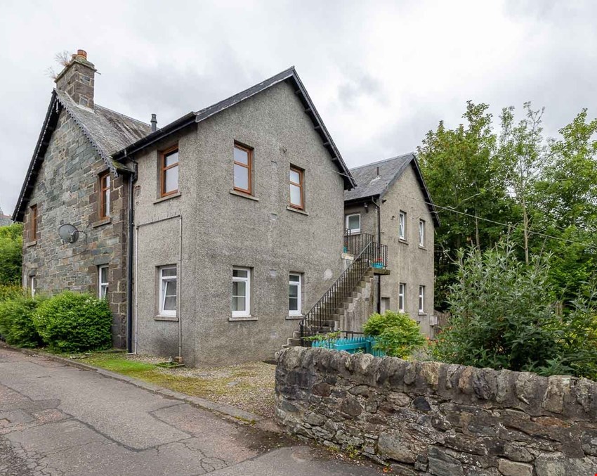 First Floor West, Achnacarry Burnside Aberfeldy