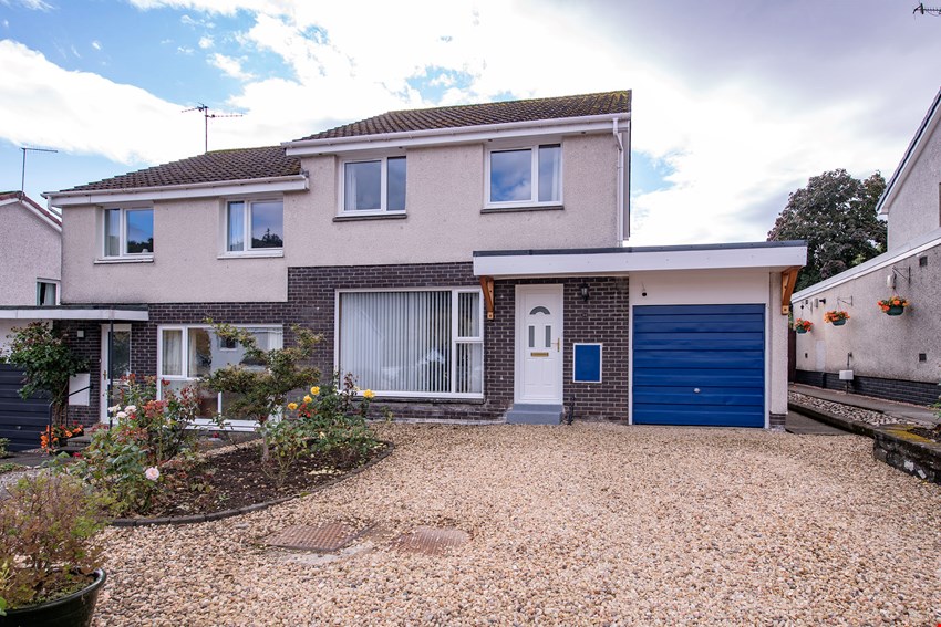 10 Boyd Ave Crieff Perth