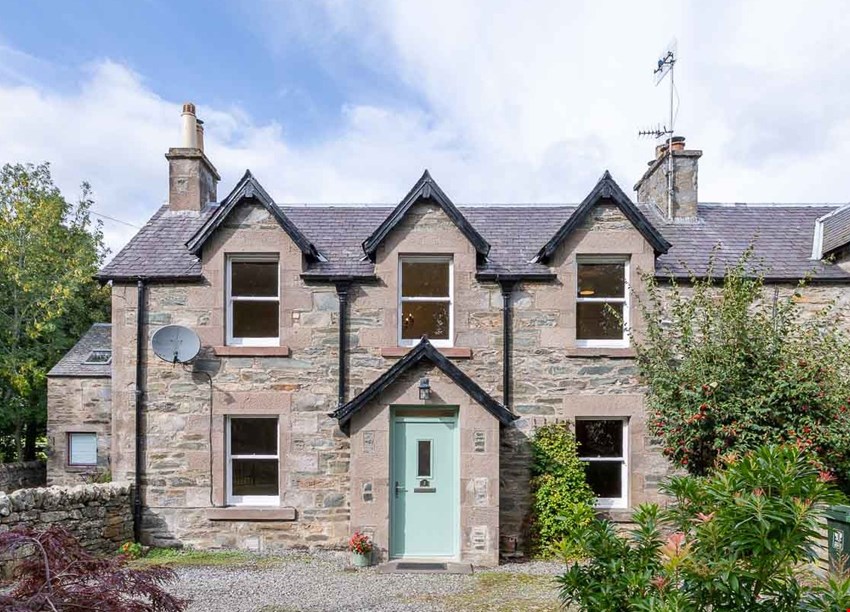 2 Tayside Cottages Tayside Place Aberfeldy