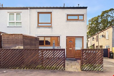 88 Potterhill Gardens, Perth PH2 7ED